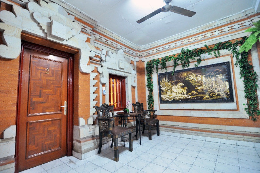 Jesens Inn I Kuta Lombok Exterior foto
